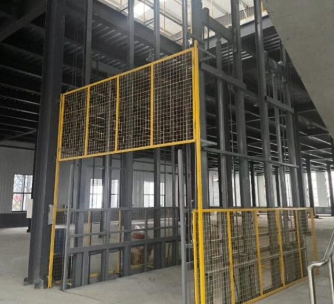 阜康请详细介绍一下货梯安装在室外的维护方法